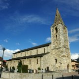 Église d'Ardon avec son clocher reconstruit en 1525.